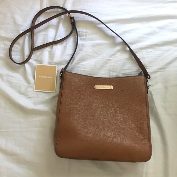 Michael Kors Crossbody - Picture 5 of 5